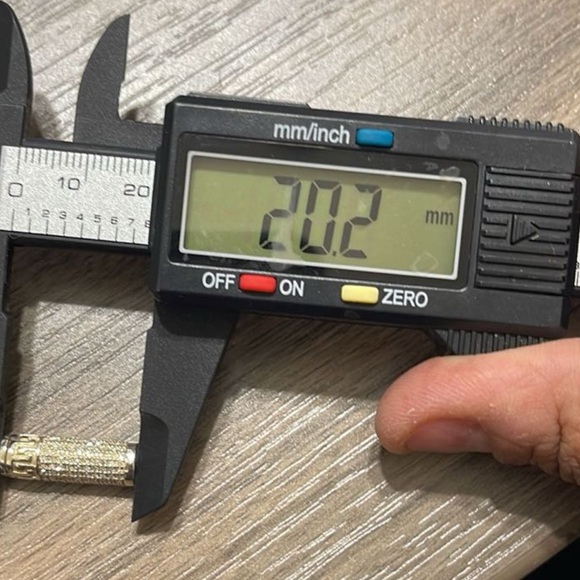 10k solid gold urn pendant, cremation urn necklace for human ashes, ash holder - Picture 5 of 7